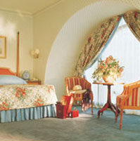 RADISSON HAMPSHIRE HOTEL